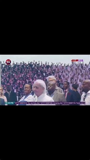 Pastor Robert Kayanja Welcomes Pr Benny Hinn at Crusade | Pastor-Bukenya Robert