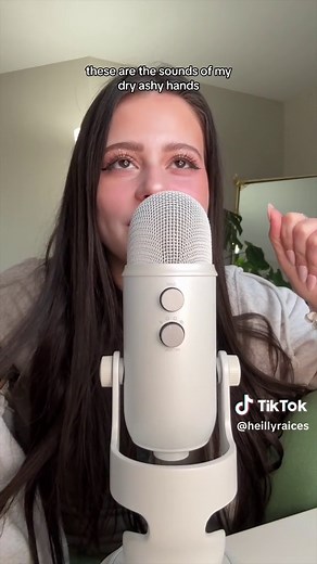 Unboxing Blue Yeti White Mist | Blue Yeti Wireless & Microphone Review