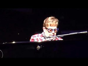 Elton John Live 2022 🡆 Funeral for a Friend ⬘ Love Lies Bleeding 🡄 Jan 22 ⬘ Houston, TX