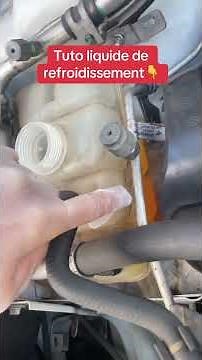 Comment faire les niveaux de liquide de refroidissement et d’huile moteur sur voiture . Tuto