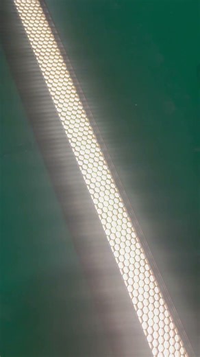 Honeycomb diffuser led linear lighting