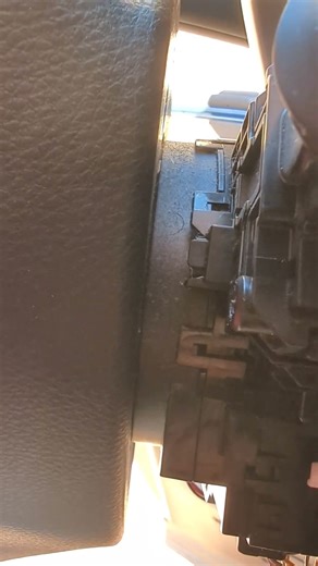 2018 Toyota Rav4 steering wheel noise with warm weather