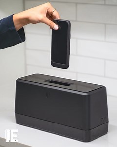 Swippitt aims to remove the need to wait for your phone to charge by incorporating swappable batteries to augment and charge your phone. How does it work? 📽️: Youtube/ Swippitt #TechInnovation #SwappableBattery #FastCharging #MobileAccessories #TechTrends | Interesting Engineering