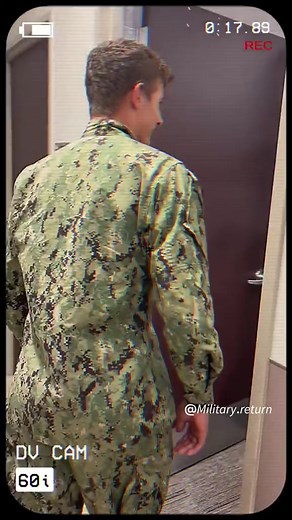 16K views · 1K reactions | Son Homecoming surprise after 2 year emotional moment  #usarmy #militaryfamily #homecoming #militarylove #militarylife #usmilitary | US Military Official | Facebook