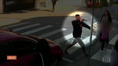 Policial de folga mata bandido em frente à escola da filha em Suzano (SP)