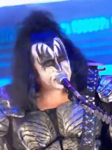 Kiss - I Was Made for Loving You: The Ultimate Remix Concert Experience
