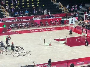 475K views · 10K reactions | This ROBOT was quite the halftime show at the Olympics  (via danwetzel/TW) | Overtime | Facebook