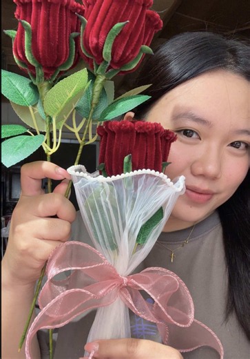 Fuzzy Wire Flowers: Make a Single Fuzzy Wire Rose