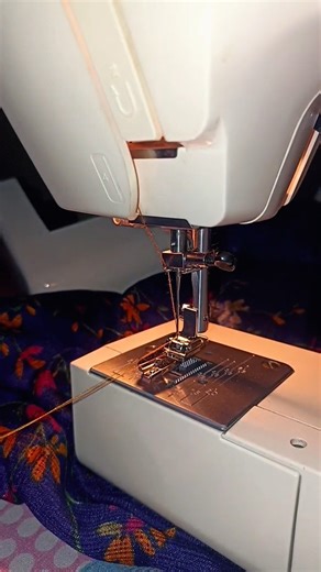How to bring up bobbin thread from sewing machine #sewingtutorial #sewingclass #sewingmachine