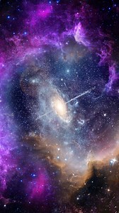 L'Univers est-il fini ou infini ? Depuis l'Antiquité, l'Homme s'interroge sur sa taille. Aristote le voyait fini, délimité par une sphère céleste. Plus tard, Copernic et Galilée ont révélé un cosmos bien plus vaste. Pour répondre à cette question, il faut étudier sa forme. Les observations du fond diffus cosmologique indiquent un Univers étonnamment plat, avec une marge d'erreur infime. Toutefois, la platitude de l'univers observable n'exclut pas complètement qu'il puisse être fini, mais si vast