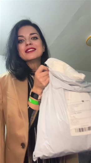 Unboxing Temu: Home Décor Finds for Kalishev Girls