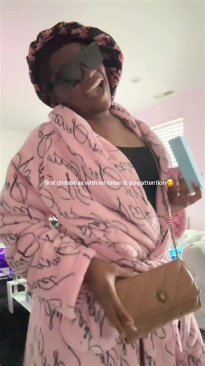 Stylish Kurt Glasses for a Perfect Christmas Gift