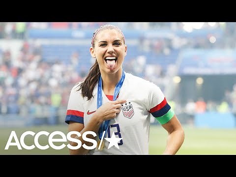 U.S. Women's Soccer Player Alex Morgan Celebrates World Cup Win By Twerking In Locker Room