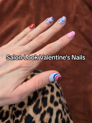 Salon-look Valentine’s nails, minus the time commitment. #pressonnails #valentinesnails #diynailsathome #easynails #nailsoftheday @Curvlife