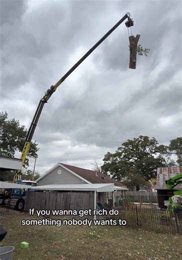 Embrace the Hustle: Blue Collar Motivation for Success