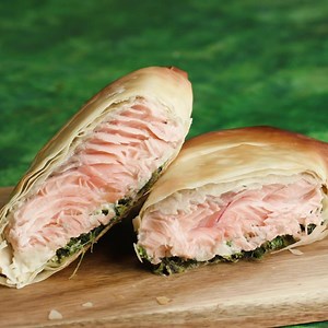 17K views · 148 reactions | Filo-Wrapped Salmon Parcels = best dinner ever! | New Idea Food | Facebook