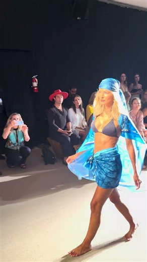 Bikini model walks #runwayshow at Miami Swim Week 2026 on Miami Beach 👙 #runway #swimwear