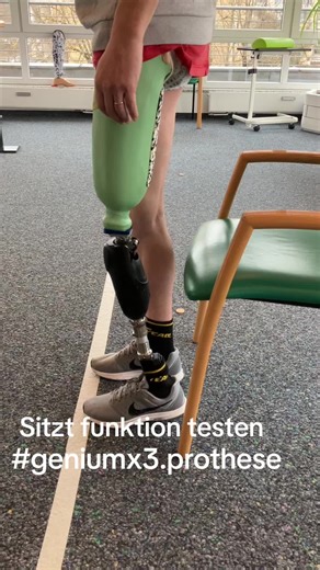 Leben mit Behinderung: Die Genium X3 Oberschenkelprothese