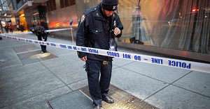 WATCH: NYPD holds press conference on stabbing of 2 workers inside Museum of Modern Art