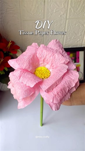 DIY Tissue Paper Flower #diy #craft #art #flowers #paperflower #tissuepaperflowers #shorstviral