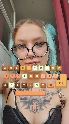 🖤Luna Temptress🖤 (@temptressluna)’s videos with Queen Of Disaster By Lana Del Rey - ✨💫🌙🌞