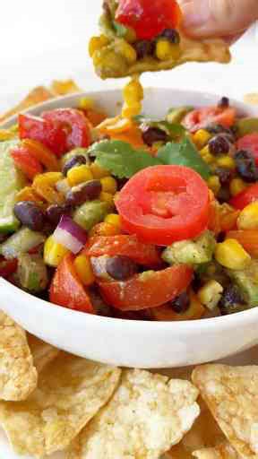 Easy and Healthy Cowboy Caviar Salad