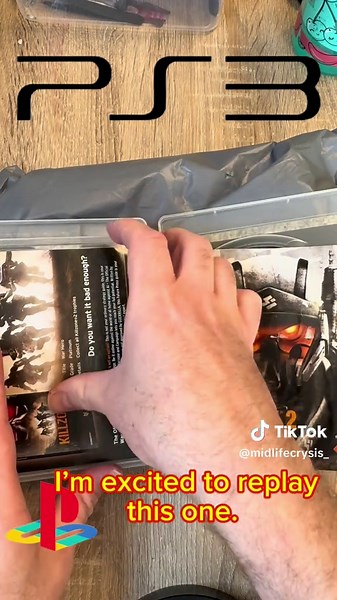 Killzone 2 on PlayStation 3: A Gritty Shooter Experience