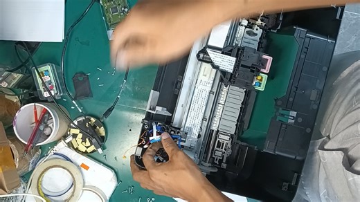 日常维修，客户拆的稀乱的佳能2580怎么检测修复