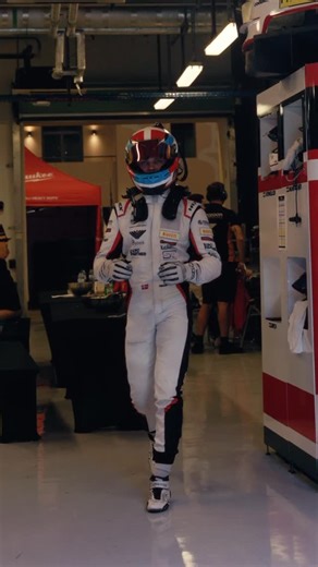 Gulf 12H🇦🇪 An incredible way to close out the 2025 season. The track and the atmosphere is amazing. Grateful for every lap and everyone involved🔥 Now it’s time to reset, refocus and put all the energy into making 2026 even bigger and better 💪🔥 let’s make it one to remember🙌🏆 | Simon Birch Racing