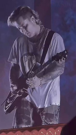 Save Me Live 🔥 | Avenged Sevenfold Indonesia