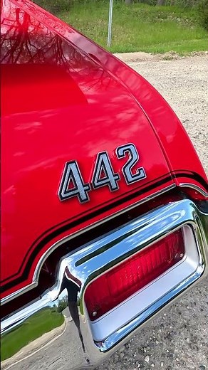 The Classiest Muscle Car of The 70's | Oldsmobile 442