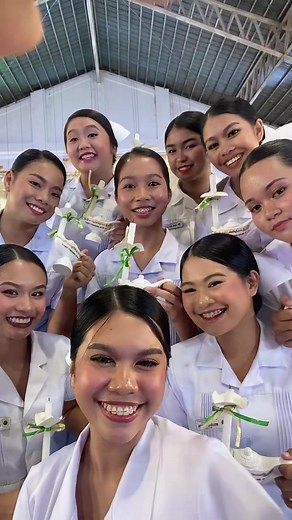 Nursing Capping and Pinning Ceremony Transitions