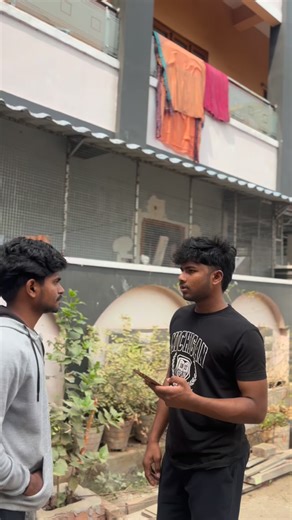 𝐃𝐇𝐀𝐑𝐌𝐀 𝐏𝐑𝐀𝐍𝐊𝐒⚡ on Instagram: "Chodavaram,wait till end offers explained🎉🥳🥳 . . . . #viralreels #premium #offers #sales #clothes"