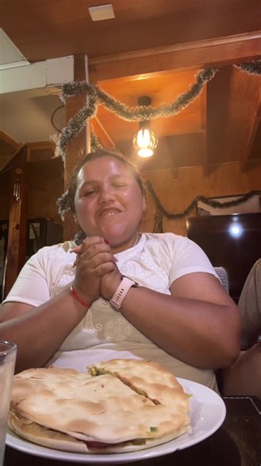 Video de yarlin carrasco (@yarlin_cv) relacionado con “yailin la más viral”