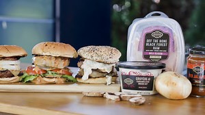 25K views · 60 reactions | Burgers may be classic, but with ingredients like these, they’re never boring! Chef Mike starts with our new fresh, never frozen Flavored Angus Beef Patties and pairs each one with the perfect bun and topping combo. All three pairings at the end of the video! | Private Selection | Facebook