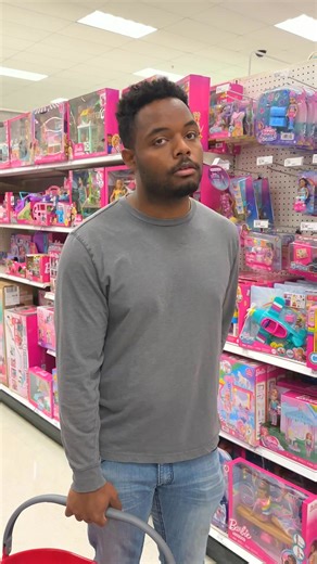 Father's moment of kindness leads to a life changing gift! | Extra Give Back