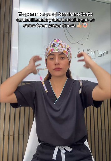 A chambiar pa pagarnos la espe 🥲#odontologia #humor #dentist #dentistaentiktok