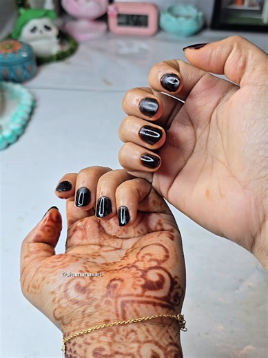 How to Use Black & Maroon Henna Powder for Nails