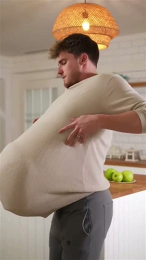 Man becomes pregnant #ai #tf #bodyswap #transformation #pregnancy #pregnant