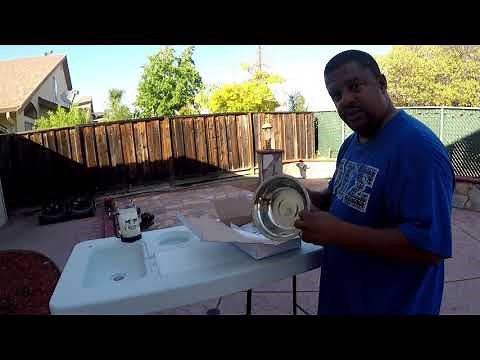 Bass Pro Shops Deluxe Fish Cleaning Table