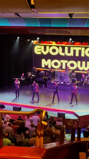 Great show by Evolution Motown | Joshua Pettit