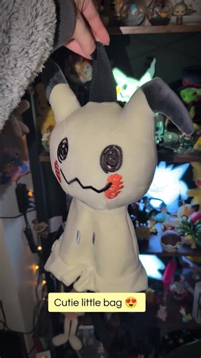 Mimikyu Backpack 💖 so impractical but adorable 🥰 will be perfect for when I only need my purse ❤️ #pokemon #mimikyu #pokemonvgc #pokemonbag