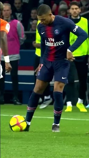 Kylian Mbappé 100+ WOW Skills 🤯