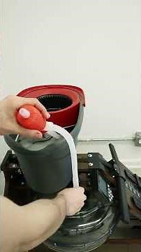 How to fill a Water Rower Water Tank?
