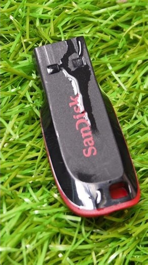 are USB flash drives waterproof