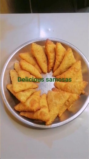Yummy homemade Samosas #samosa #homemadesamosas #yummysamosas