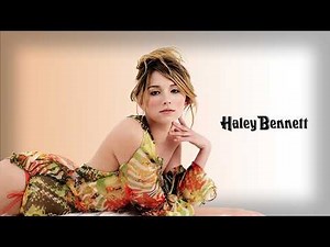 American Red Head Actress Haley Bennett