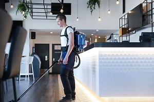 PACVAC SUPERPRO GO BATTERY BACKPACK VACUUM CLEANER