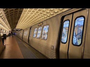 WMATA Metrorail: Kawasaki 7000 Series #7733 on the Orange Line
