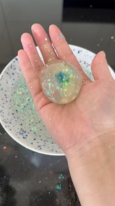 1.9M views · 5.9K reactions | Duck tape water bubble! #satisfying #diy #art #crafting #glitter #aesthetic | Maqaroon / Cute Life Hacks | Facebook